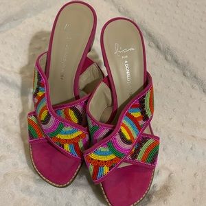 Donald pliner platform pink sandals